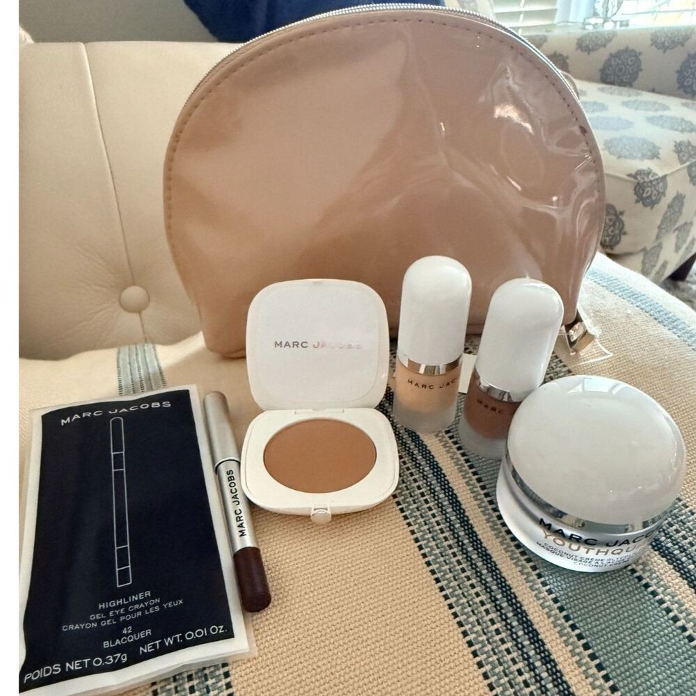 NWT Marc Jacobs Coconut Collection Travel Gift Set